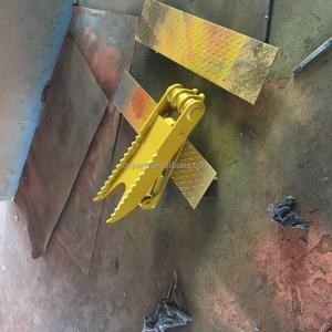 Sk60 Hydraulic Thumb Yellow or Others Q345B Mini Excavator Hydraulic Clamp