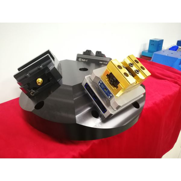 Quality Reversible Precision Milling Vise Adjustable 5 Axis Self Centering Vise wholesale