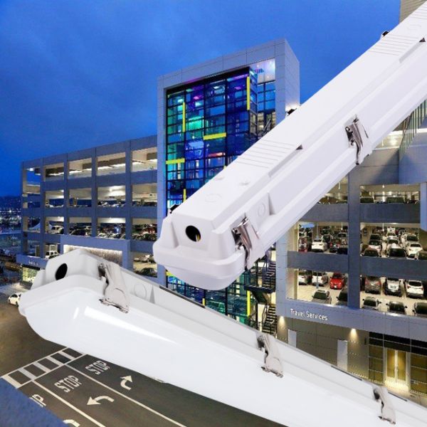 120V-277V / 120V-347V IP66 IK10 LED Vapor Tight Fixture for Commercial and