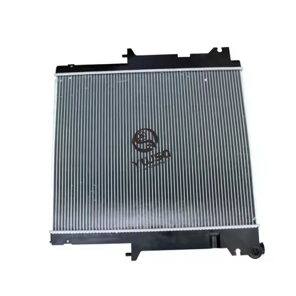 Quality Mitsubishi Pajero Montero L200 Endeavor Aluminum Radiator 1350A821 wholesale
