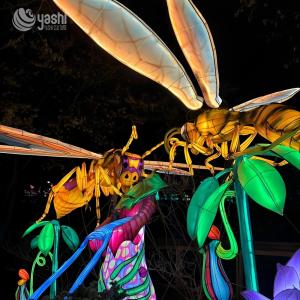 Handmade Bee Shaped Animal Lantern 200CM with LED Light