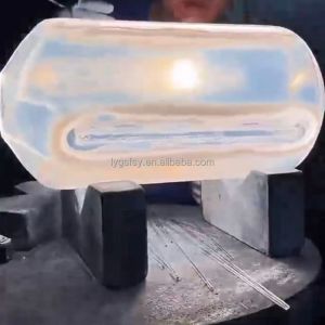 High Hardness Morse 6.6 Quartz Glass Tube with Density 2.2g/cm3 and Customizable