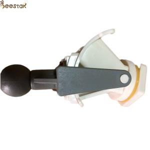 High Quality Beekeeping Tools food grade Apiculture ABS plastic honey gate