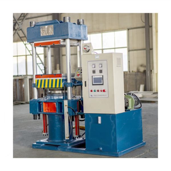 Smooth Vulcanization Process with 125-200mm Plate Clearance Plate Vulcanizer