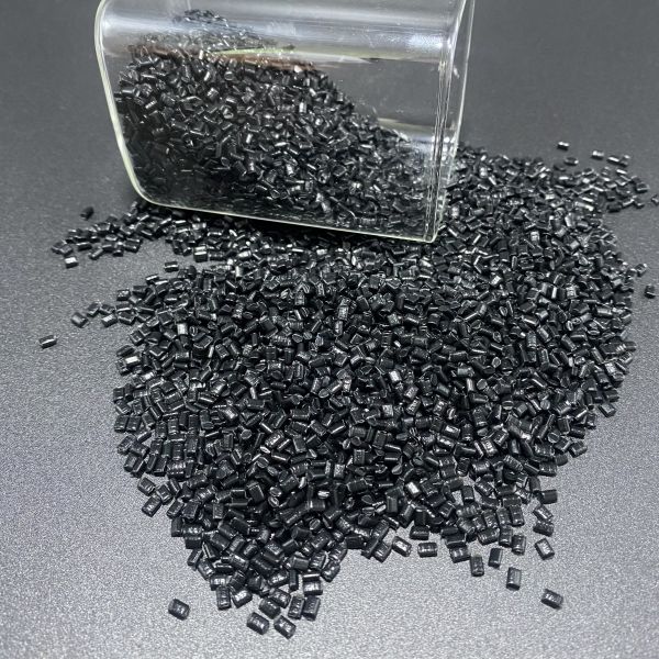 Customized Fluoroplastics Raw Materials Small Pellets Form Black Color