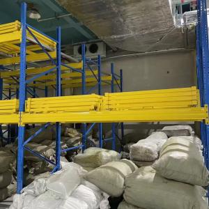 Warehouse Storage Push Back Pallet Racking Corrosion Protection With 500-5000kg
