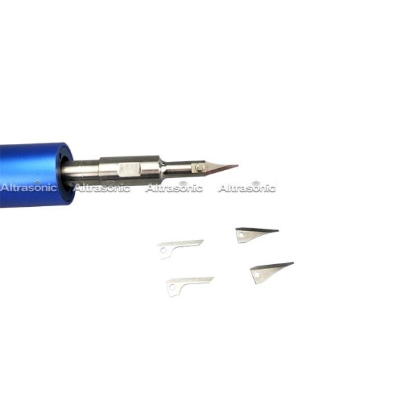 Black CE 30Khz Titanium Blade Ultrasonic Cutting Devices For Car Industry