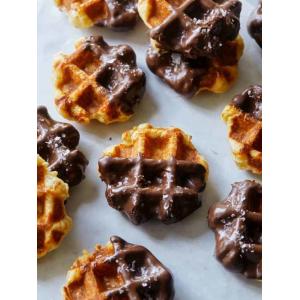 30kg Chocolate Enrober Machine with Cooling Tunnel Professional Confectionery