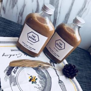 Eco Friendly Glass Beverage Bottles 100ml Small Flat Coffee Cup With Aluminum