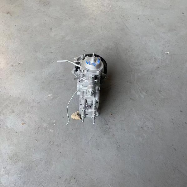 Quality Reliable Mitsubishi 4D56T Used Fuel Pump Enhance Your Engine's Performance wholesale