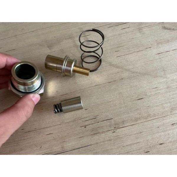 924548.0611 thermostat Kalmar Reach Stacker Parts