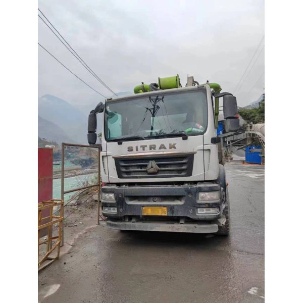 Quality Used Zoomlion Concrete Pump Truck 38 Meters Practical Type with After-sales Assistance wholesale