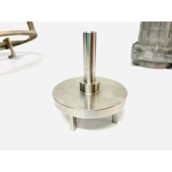 Hardware 0.05mm OEM CNC Milling Parts Titanium Heat Treatment