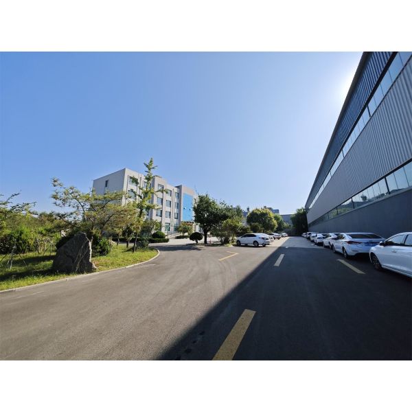 Wear Resistance Zirconia Refractory Properties Fire Zirconia Products Zircon Ramming Mass For Glass Furnace