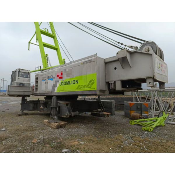 Quality ZCC1800H 2018 Years Zoomlion Mobile Crane 180 Tons for Heavy-Duty Construction Projects wholesale