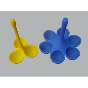 Cheap Heat Quickly Silicone Poached Egg Holders 3 Egg Poached Dipper Boiler Assorted Colors for sale