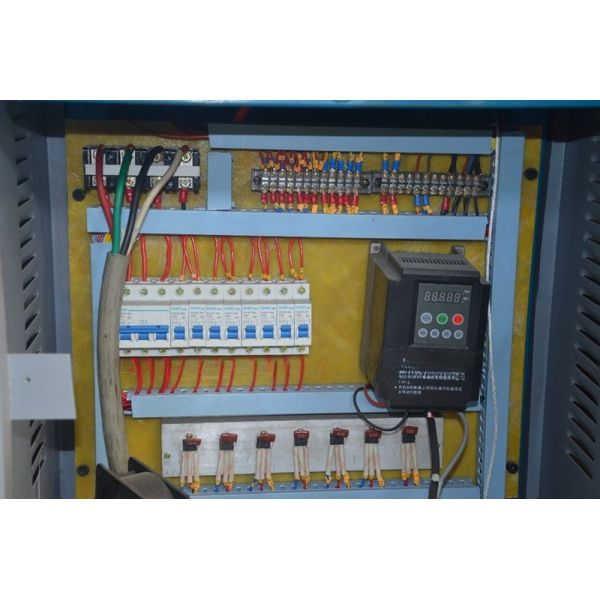 220V/380V/415V/440V/480V Voltage Semi Automatic One Cavity 5L PET Bottle Blowing Machine with Molds