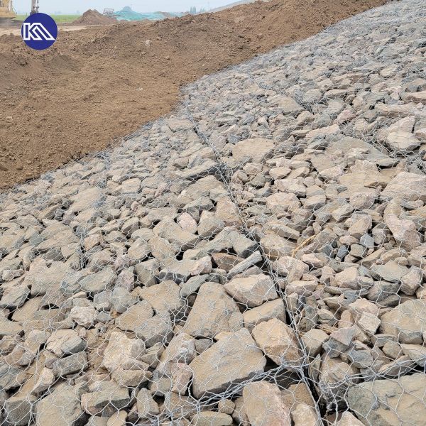 South America HDP Galvanized Iron Wire Mesh Gabion Box With Stone Cage for River