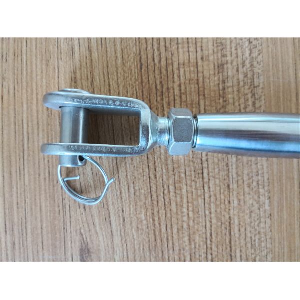 Tubular Closed Stainless Steel Turnbuckle Precision Casting Polished Surface