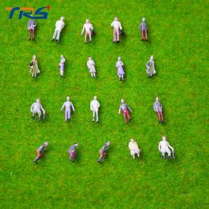 1:75 ABS plastic scale model painted train building people 2.5cm for model