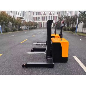 Stacking AGV Chassis (Automated Generated Vehicle), Customized Solutions