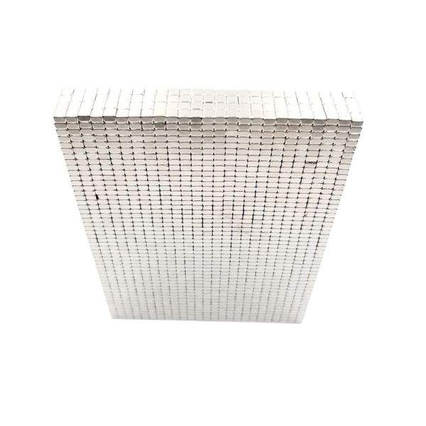 High Magnetic Strength Sintered Neodymium Magnet with Durability and Customizati