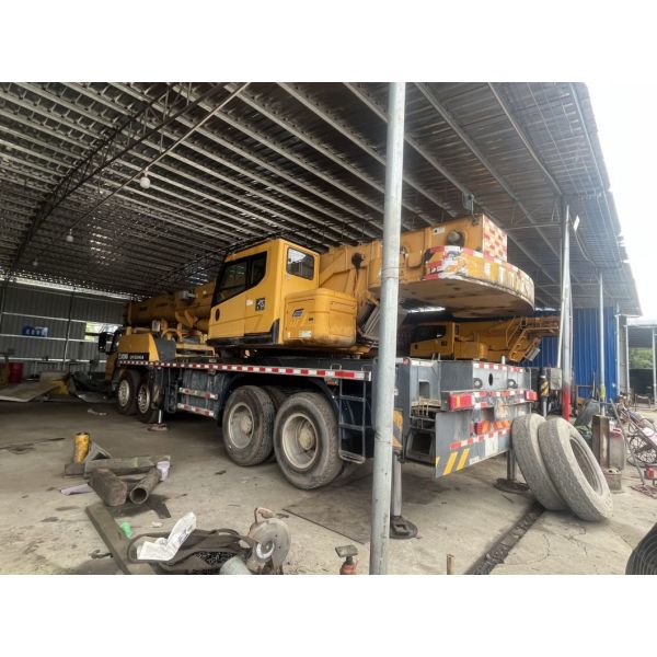 Folding Five-Arm Jib Crane for Heavy Equipment Hoist and 2018 Xg Terrian Mobile Crane