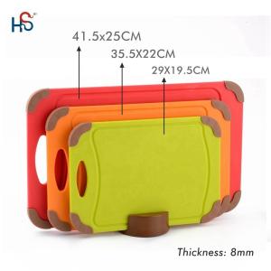 Small Size 29x19.5cm Sustainable Kitchen Cutting Board Easy to Clean and Plastic
