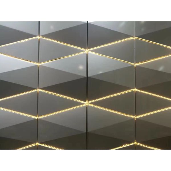 Quality 3D Sharp RAL / PANTON Color Aluminum Panel Curtain Wall 4*0.5mm Thickness / Composite Building Materials wholesale
