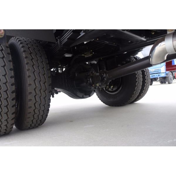 Top Quality 5-10T 130HP 4x2 light duty dump truck STQ3081L for sale Vietnam