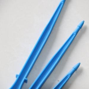 Durable 4L/8L 2 Pegs Agriculture Irrigation System with Black PVC Pipe Drip