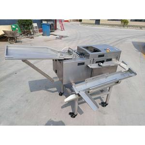automatic food processing machine breaks eggshell and separates yolk from egg