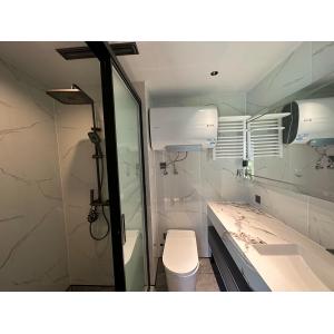 Water Proof Apple Pod House Lakeside Customizable With Balcony