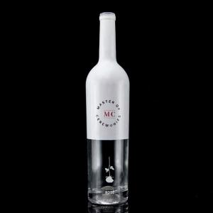 Custom Bottle 750ml White Spray Paint Whisky Vodka Empty Glass Bottle With Cork