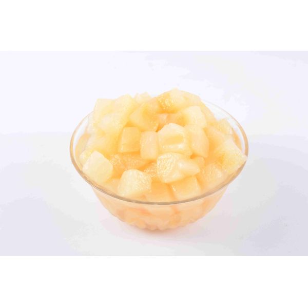 Quality Pure Canned Pear Halves , Canning Pears In Juice 100% Fresh Raw Material wholesale