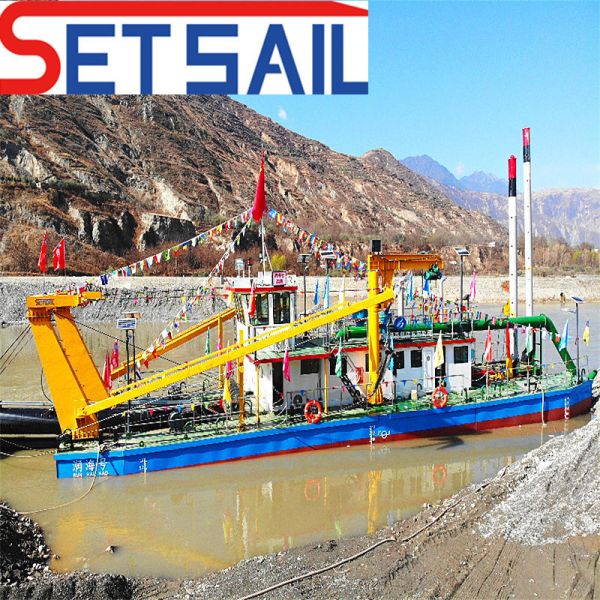 24 Inch Cutter Suction Dredger for Dredging and Reclamation Featuring Slot Type