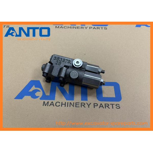 VOE15011528 15011528 Control Valve Excavator Hydraulic Pump Parts For A25F A30D