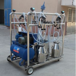 Four Bucket Mobile Vacuum Pump Milking Machine with 60:40 Pulsation Ratio and