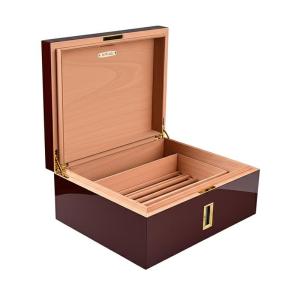Luxury Piano Lacquer Cigar Humidor with High-Gloss Finish and Humidity Display