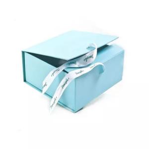 China custom blue baby clothes gift box  luxury baby shoes paper cap box hinged hat box on sale