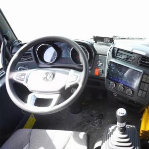 15 Tons 4*2 Refrigerated Trucks Dongfeng 250hp Mini Cargo Van