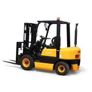 Vmax 2.5 Ton Diesel Powered Forklift CPCD25 With Pneumatic Tyres