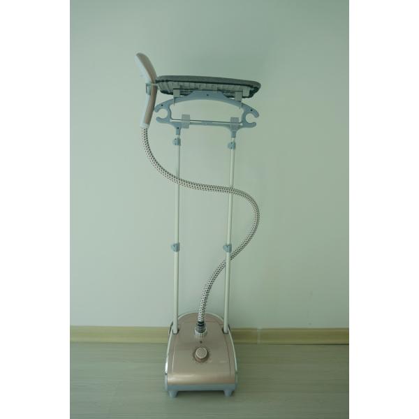 220 V Easy To Grip Handheld Clothes Steamer Travel 60 Hz With Folding Hanger