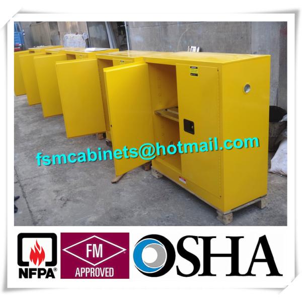 Quality Flammable Industrial Safety Cabinets With Earthing Socket For Combustible Liquid wholesale