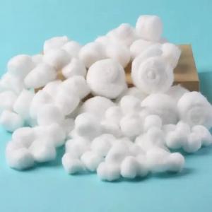 China Medical Cotton Balls 0.5g Sterile Cotton Balls Absorbent Cotton Balls Lint Free on sale