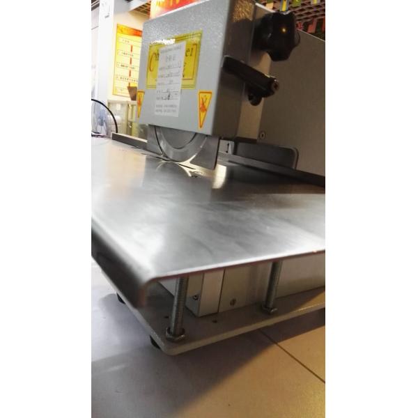 V-Cut Separator PCB Depanel V Groove PCB Depaneling Machine