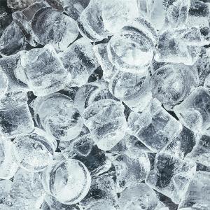 2023 Design 660W Stainless Steel Cylindrical Ice Making Machine with R22