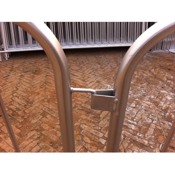 Quality Hot Dipped Galvanized Crowd Control Barrier/Road Barrier wholesale