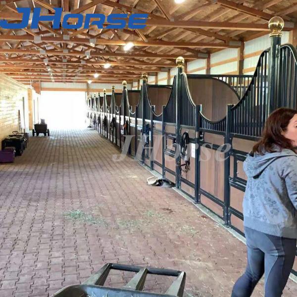 Quality Classic Nice Curve Bamboo Portable Temporary Horse Stalls Panels 2.25m wholesale