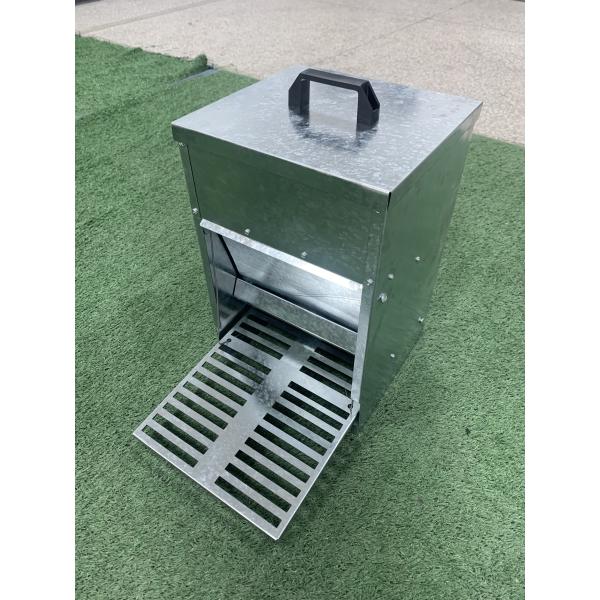 Quality 5kg Auto Chicken Feeder Treadle Self Opening Galvanized Chook Poultry wholesale